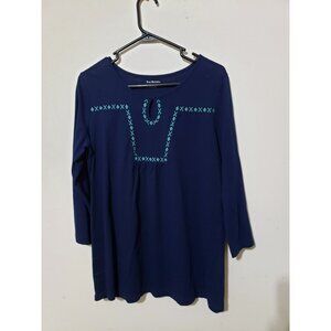 Kim Rogers 3/4 sleeve, 100% cotton, embroidered design top with keyhole, size m